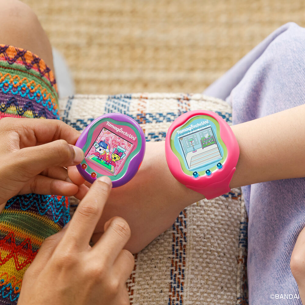 Tamagotchi_UNI_Orologio